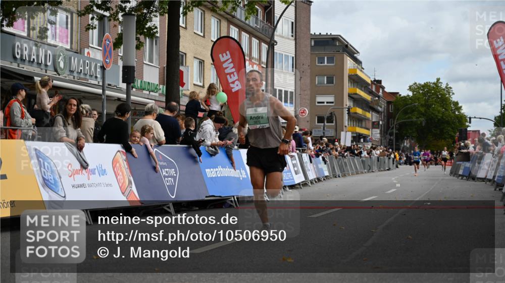 20.09.2026 - PSD Bank Halbmarathon J. Mangold http://msf.ph/oto/10506950 20.09.2026 11:27:00 Ziel 1574, 3870, 4553 meine-sportfotos.de