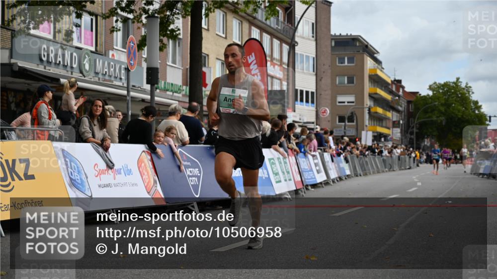 20.09.2026 - PSD Bank Halbmarathon J. Mangold http://msf.ph/oto/10506958 20.09.2026 11:27:01 Ziel 1574, 3870, 4553 meine-sportfotos.de