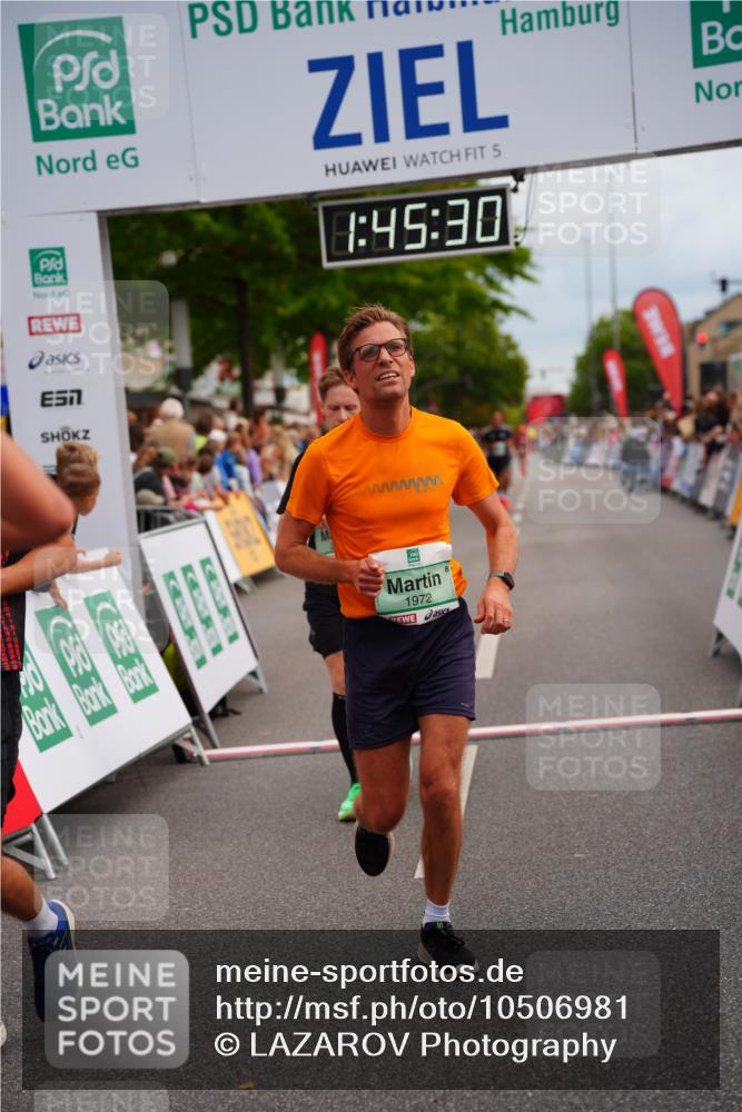 20.09.2026 - PSD Bank Halbmarathon LAZAROV Photography http://msf.ph/oto/10506981 20.09.2026 11:45:30 Ziel 1168, 1972, 2386, 3496, 3865, 3955, 4744, 4745 meine-sportfotos.de