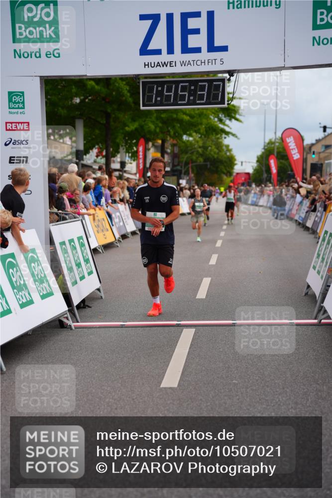 20.09.2026 - PSD Bank Halbmarathon LAZAROV Photography http://msf.ph/oto/10507021 20.09.2026 11:45:37 Ziel 2386, 2694, 4534 meine-sportfotos.de