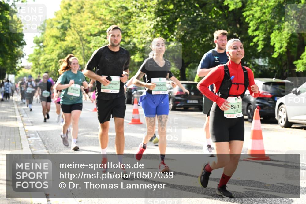 20.09.2026 - PSD Bank Halbmarathon Dr. Thomas Lammeyer http://msf.ph/oto/10507039 20.09.2026 11:03:54 Laufen 1974, 1307, 1786 meine-sportfotos.de