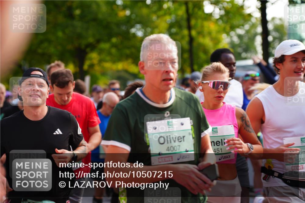 20.09.2026 - PSD Bank Halbmarathon LAZAROV Photography http://msf.ph/oto/10507215 20.09.2026 10:01:50 Laufen 4007, 451, 25, 3, 218 meine-sportfotos.de