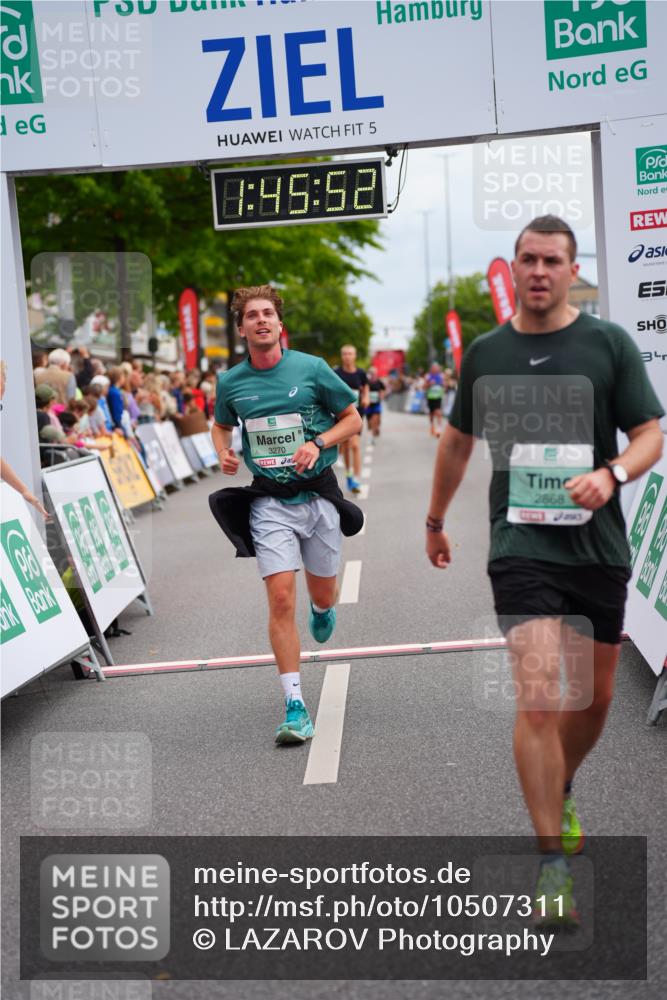 20.09.2026 - PSD Bank Halbmarathon LAZAROV Photography http://msf.ph/oto/10507311 20.09.2026 11:45:51 Ziel 2868, 3270, 3755, 4254, 4625 meine-sportfotos.de