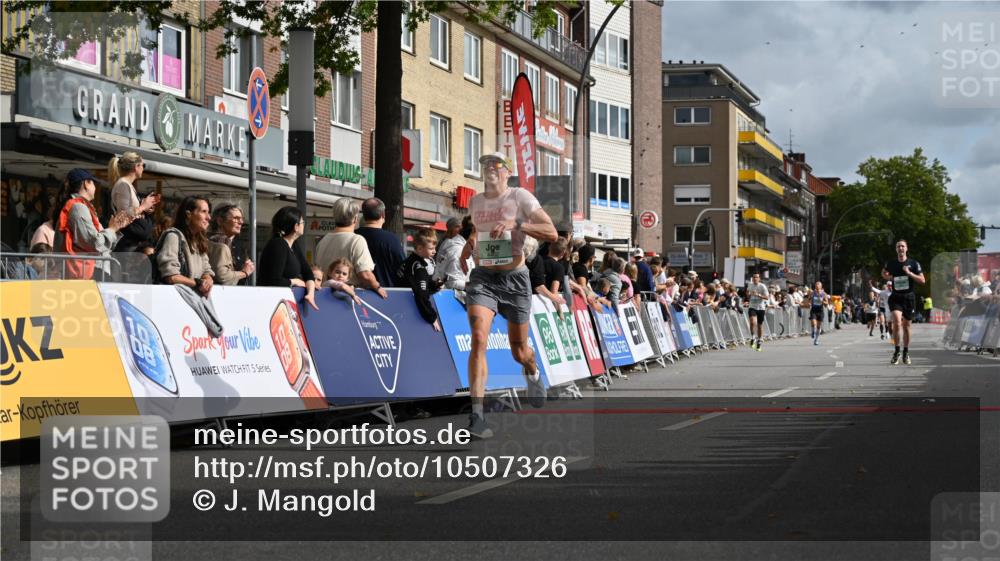 20.09.2026 - PSD Bank Halbmarathon J. Mangold http://msf.ph/oto/10507326 20.09.2026 11:27:48 Ziel 1606, 3431, 4462 meine-sportfotos.de