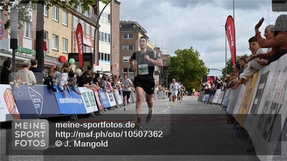 20.09.2026 - PSD Bank Halbmarathon J. Mangold http://msf.ph/oto/10507362 20.09.2026 11:27:52 Ziel 1399, 1606, 3068, 3431, 4462, 4795 meine-sportfotos.de