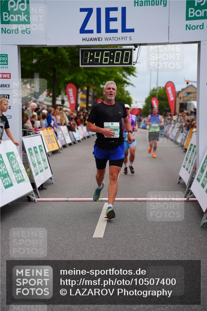 20.09.2026 - PSD Bank Halbmarathon LAZAROV Photography http://msf.ph/oto/10507400 20.09.2026 11:45:59 Ziel 1549, 2124, 3076, 3270, 4048, 4425, 4774 meine-sportfotos.de
