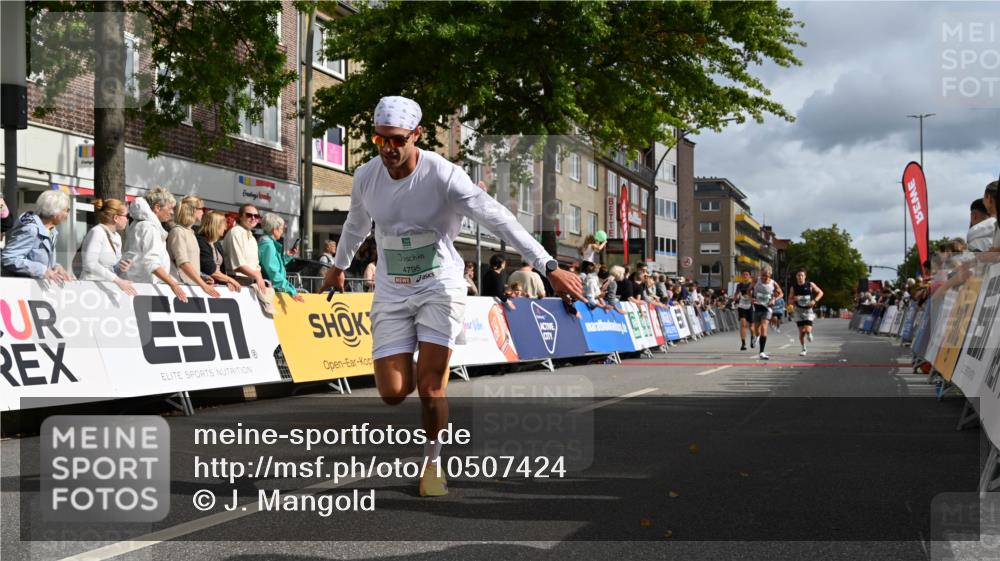 20.09.2026 - PSD Bank Halbmarathon J. Mangold http://msf.ph/oto/10507424 20.09.2026 11:27:59 Ziel 1399, 1606, 1679, 2484, 3068, 3207, 4795 meine-sportfotos.de