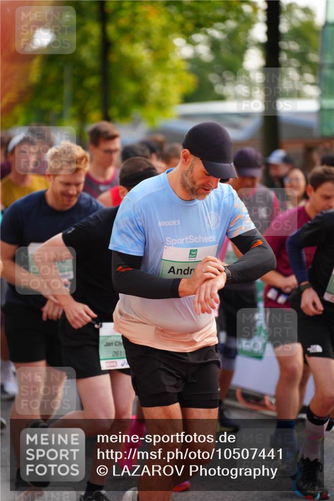 20.09.2026 - PSD Bank Halbmarathon LAZAROV Photography http://msf.ph/oto/10507441 20.09.2026 10:03:43 Laufen 2611 meine-sportfotos.de