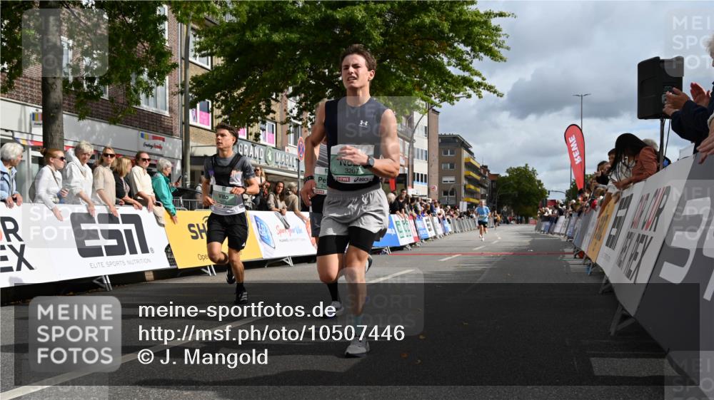 20.09.2026 - PSD Bank Halbmarathon J. Mangold http://msf.ph/oto/10507446 20.09.2026 11:28:03 Ziel 1096, 1399, 1679, 2484, 3068, 3207, 3362, 4795 meine-sportfotos.de