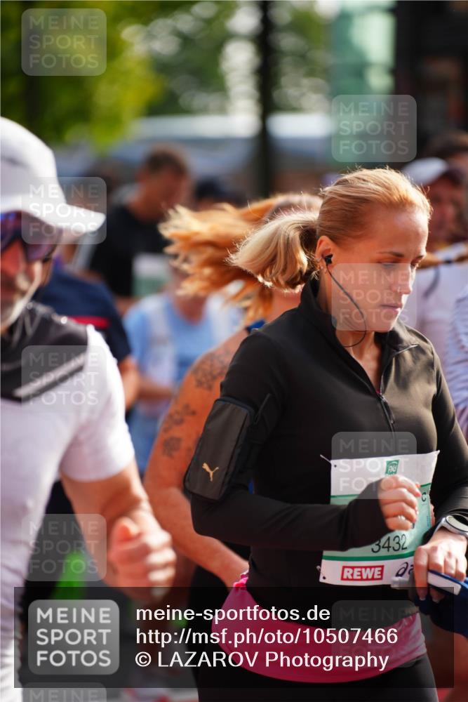 20.09.2026 - PSD Bank Halbmarathon LAZAROV Photography http://msf.ph/oto/10507466 20.09.2026 10:03:46 Laufen 3432 meine-sportfotos.de