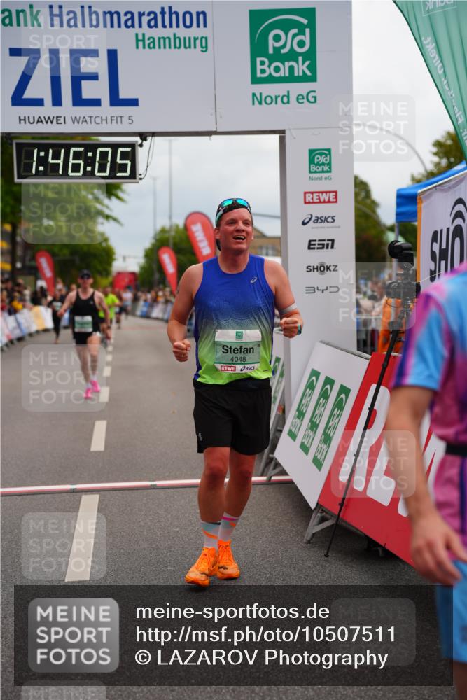 20.09.2026 - PSD Bank Halbmarathon LAZAROV Photography http://msf.ph/oto/10507511 20.09.2026 11:46:04 Ziel 1549, 2124, 3076, 4048, 4425, 4472, 4774 meine-sportfotos.de