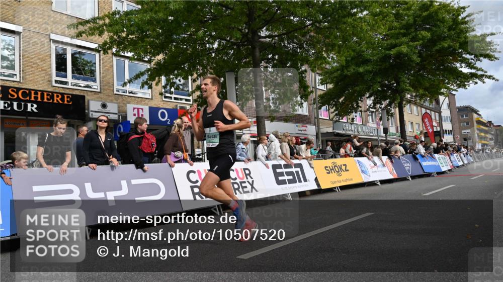 20.09.2026 - PSD Bank Halbmarathon J. Mangold http://msf.ph/oto/10507520 20.09.2026 11:28:18 Ziel 3077 meine-sportfotos.de