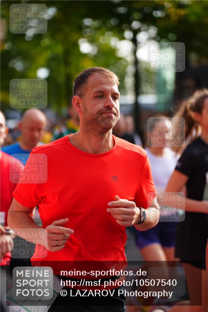 20.09.2026 - PSD Bank Halbmarathon LAZAROV Photography http://msf.ph/oto/10507540 20.09.2026 10:03:57 Laufen 3737 meine-sportfotos.de