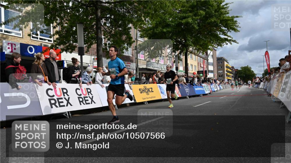 20.09.2026 - PSD Bank Halbmarathon J. Mangold http://msf.ph/oto/10507566 20.09.2026 11:28:31 Ziel 1333, 2372, 2645, 2820, 4325 meine-sportfotos.de