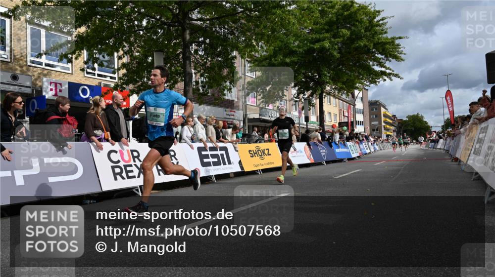 20.09.2026 - PSD Bank Halbmarathon J. Mangold http://msf.ph/oto/10507568 20.09.2026 11:28:32 Ziel 1333, 2372, 2645, 2820, 4325 meine-sportfotos.de