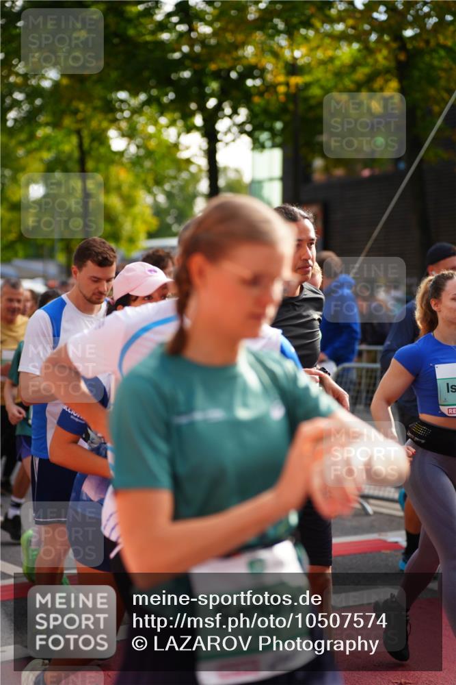 20.09.2026 - PSD Bank Halbmarathon LAZAROV Photography http://msf.ph/oto/10507574 20.09.2026 10:04:01 Laufen 8835 meine-sportfotos.de