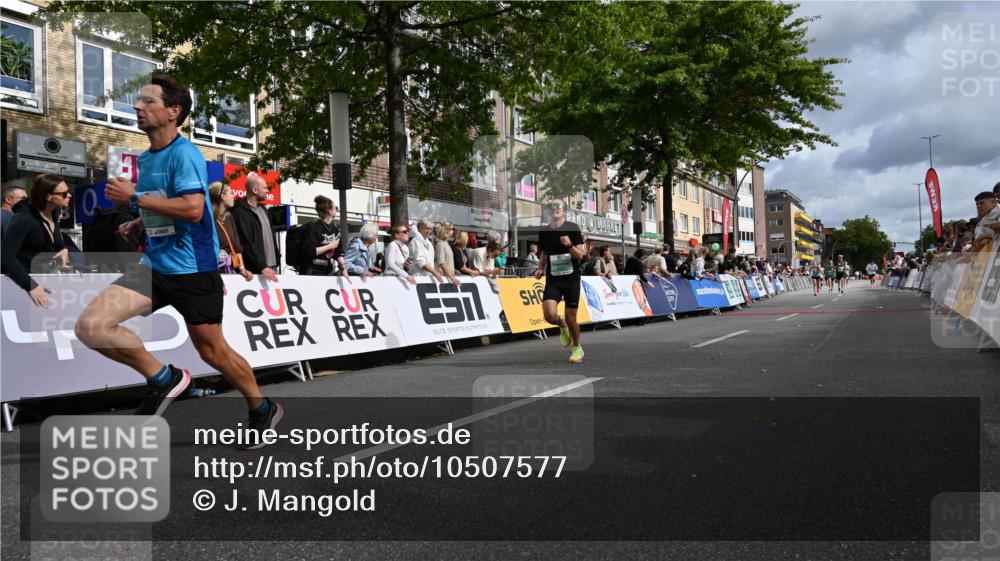 20.09.2026 - PSD Bank Halbmarathon J. Mangold http://msf.ph/oto/10507577 20.09.2026 11:28:32 Ziel 1333, 2372, 2645, 2820, 4325 meine-sportfotos.de
