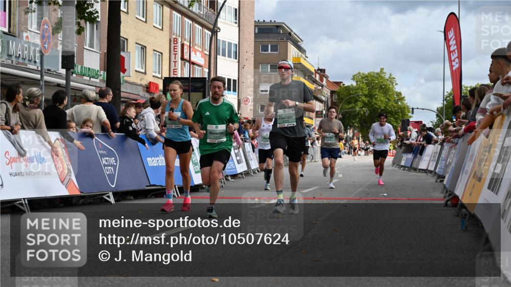 20.09.2026 - PSD Bank Halbmarathon J. Mangold http://msf.ph/oto/10507624 20.09.2026 11:28:38 Ziel 1333, 1506, 2372, 2490, 2820, 3665, 4325 meine-sportfotos.de