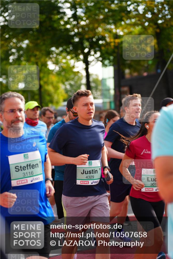 20.09.2026 - PSD Bank Halbmarathon LAZAROV Photography http://msf.ph/oto/10507658 20.09.2026 10:04:18 Laufen 24, 3116, 4329, 3019 meine-sportfotos.de