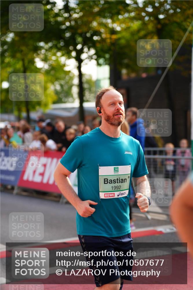 20.09.2026 - PSD Bank Halbmarathon LAZAROV Photography http://msf.ph/oto/10507677 20.09.2026 10:04:21 Laufen 1992 meine-sportfotos.de