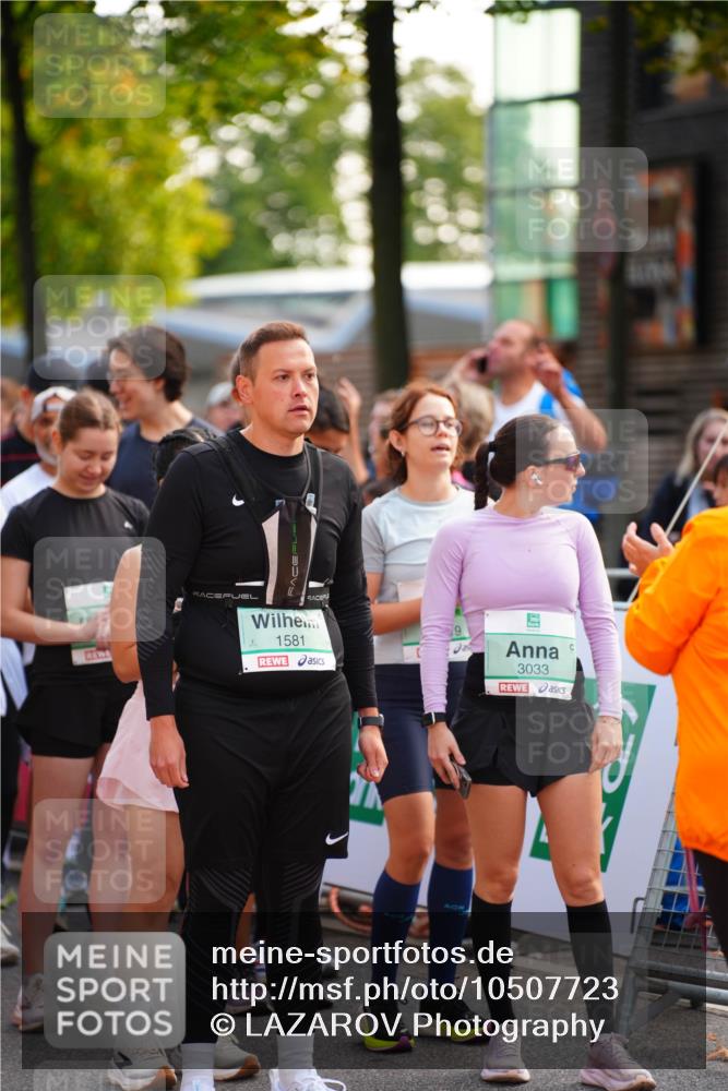 20.09.2026 - PSD Bank Halbmarathon LAZAROV Photography http://msf.ph/oto/10507723 20.09.2026 10:05:20 Laufen 1581, 9, 3033 meine-sportfotos.de