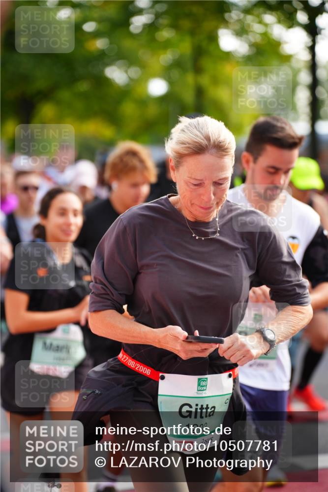 20.09.2026 - PSD Bank Halbmarathon LAZAROV Photography http://msf.ph/oto/10507781 20.09.2026 10:05:29 Laufen 27, 08, 2006, 1203 meine-sportfotos.de