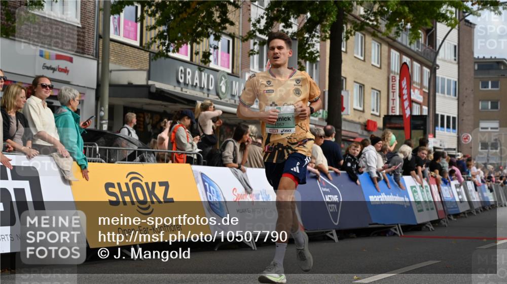 20.09.2026 - PSD Bank Halbmarathon J. Mangold http://msf.ph/oto/10507790 20.09.2026 11:28:54 Ziel 1057, 2446 meine-sportfotos.de