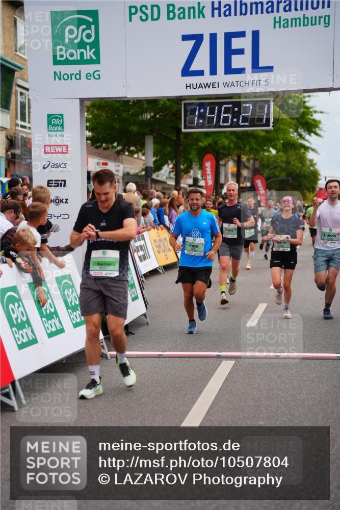 20.09.2026 - PSD Bank Halbmarathon LAZAROV Photography http://msf.ph/oto/10507804 20.09.2026 11:46:21 Ziel 1637, 1800, 2042, 2171, 2175, 2276, 2281, 2374, 2680, 2769, 3366, 3602, 3626, 4687 meine-sportfotos.de