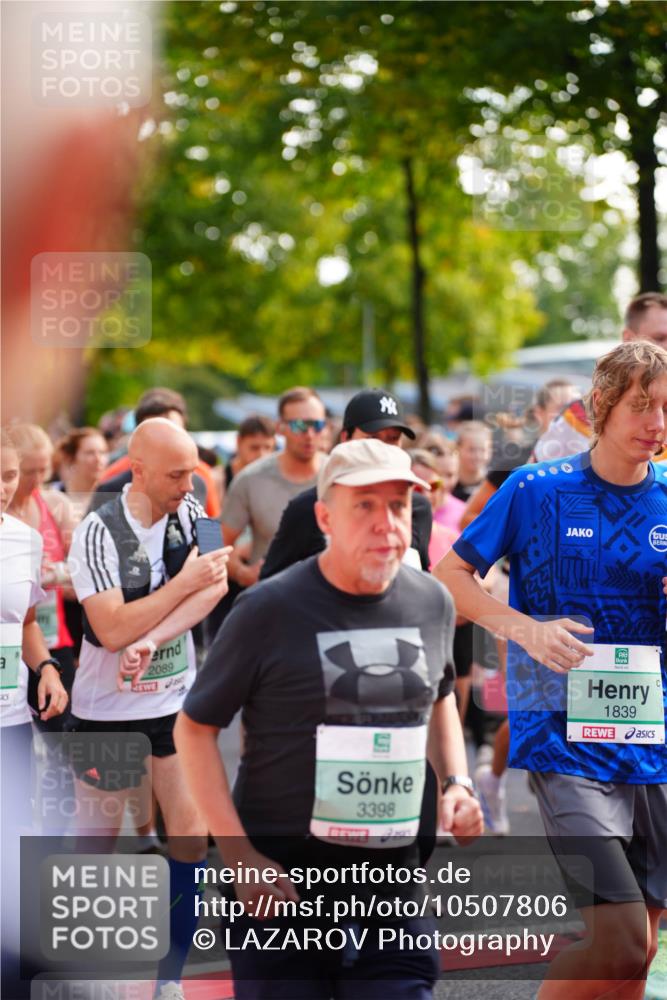 20.09.2026 - PSD Bank Halbmarathon LAZAROV Photography http://msf.ph/oto/10507806 20.09.2026 10:05:32 Laufen 2089, 3398, 1839 meine-sportfotos.de