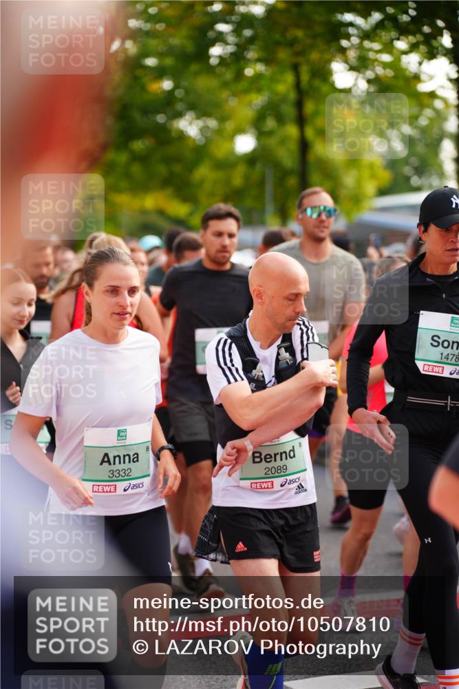 20.09.2026 - PSD Bank Halbmarathon LAZAROV Photography http://msf.ph/oto/10507810 20.09.2026 10:05:33 Laufen 3332, 2089, 1478 meine-sportfotos.de