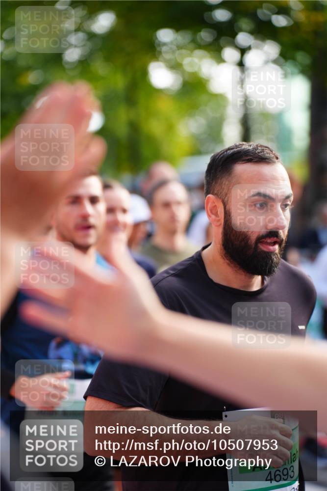 20.09.2026 - PSD Bank Halbmarathon LAZAROV Photography http://msf.ph/oto/10507953 20.09.2026 10:05:48 Laufen 4693 meine-sportfotos.de