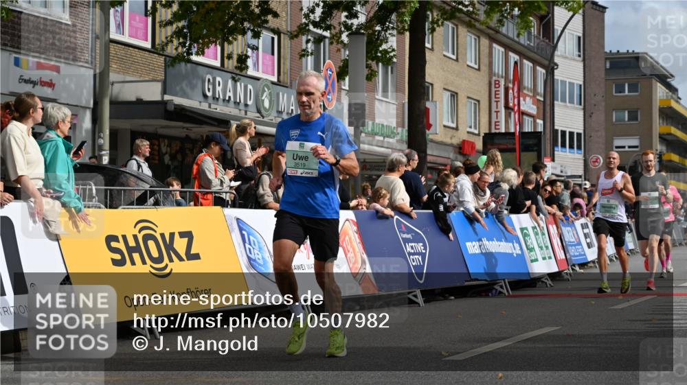 20.09.2026 - PSD Bank Halbmarathon J. Mangold http://msf.ph/oto/10507982 20.09.2026 11:29:17 Ziel 1422, 1548, 2401, 2472, 3519, 3729, 4348, 4459 meine-sportfotos.de