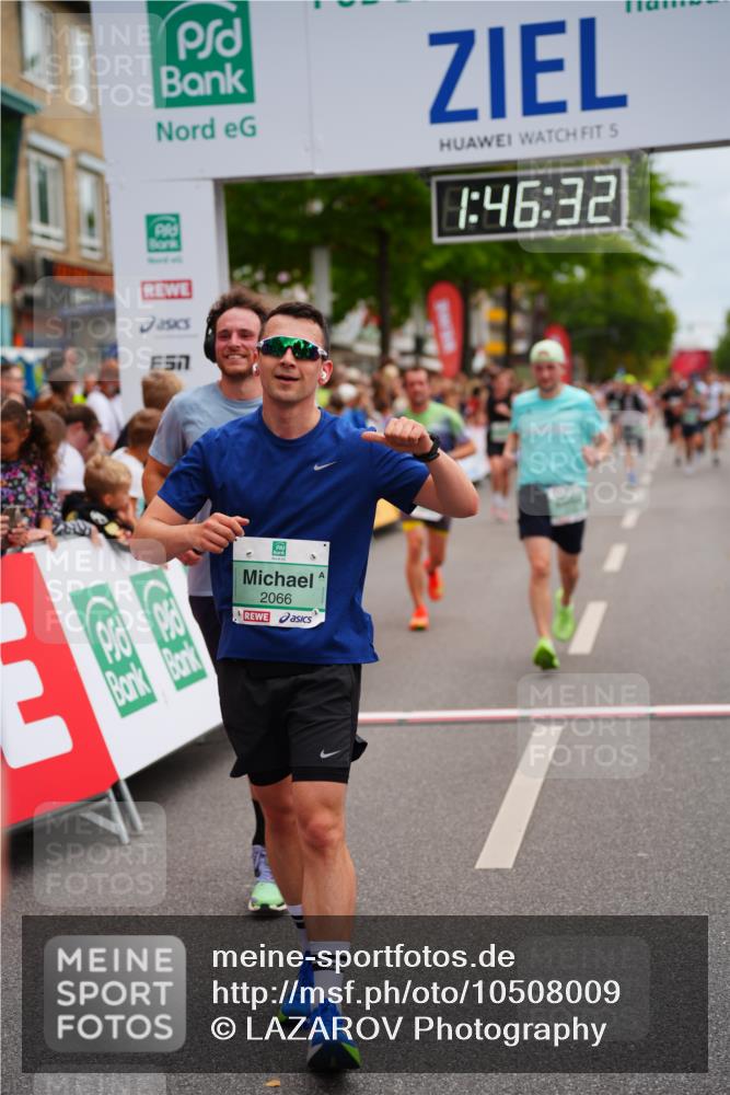 20.09.2026 - PSD Bank Halbmarathon LAZAROV Photography http://msf.ph/oto/10508009 20.09.2026 11:46:31 Ziel 1102, 1860, 2042, 2066, 2171, 2175, 2374, 2524, 2769, 2778, 2977, 3408, 3565, 4387 meine-sportfotos.de
