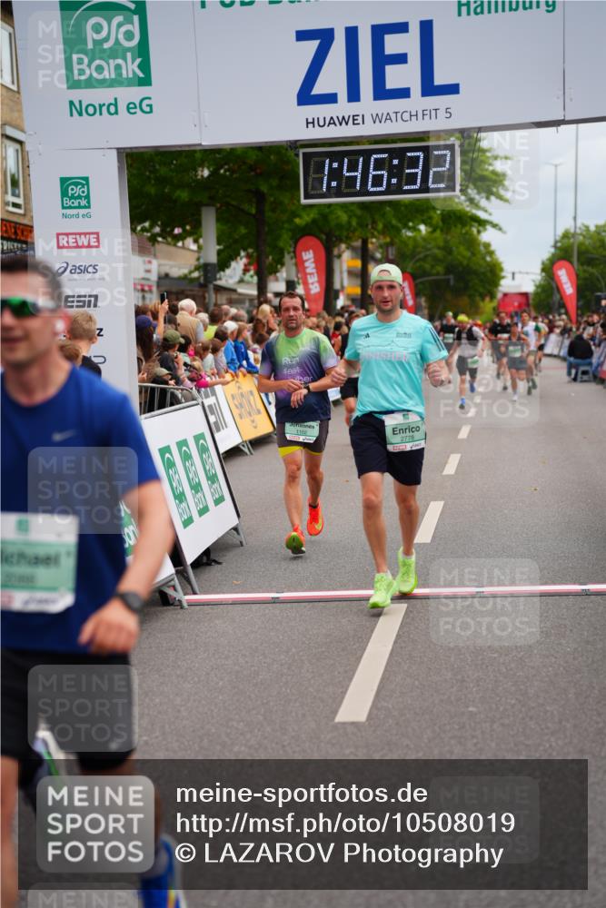 20.09.2026 - PSD Bank Halbmarathon LAZAROV Photography http://msf.ph/oto/10508019 20.09.2026 11:46:32 Ziel 1102, 1860, 2042, 2066, 2175, 2374, 2524, 2769, 2778, 2977, 3408, 3425, 3565, 4387 meine-sportfotos.de