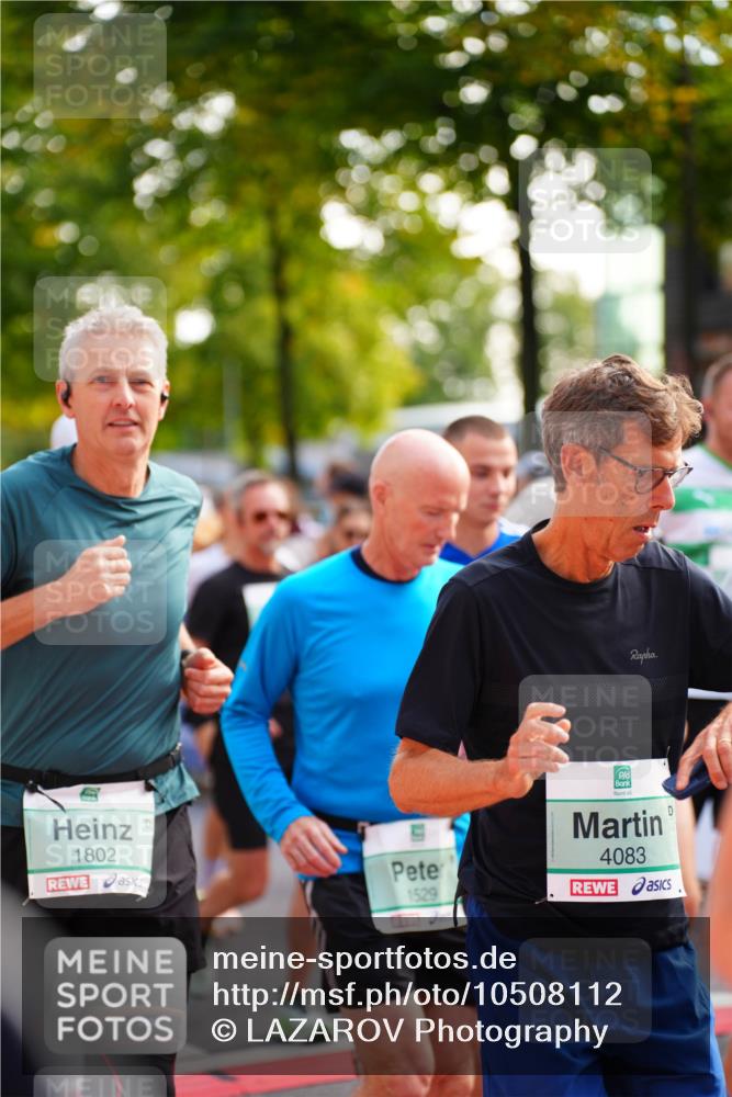 20.09.2026 - PSD Bank Halbmarathon LAZAROV Photography http://msf.ph/oto/10508112 20.09.2026 10:06:07 Laufen 1802, 1529, 4083 meine-sportfotos.de