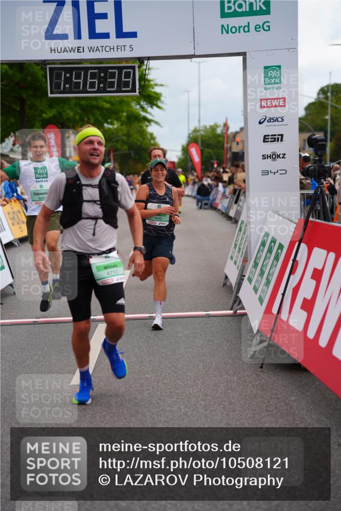 20.09.2026 - PSD Bank Halbmarathon LAZAROV Photography http://msf.ph/oto/10508121 20.09.2026 11:46:38 Ziel 1102, 2027, 2778, 3408, 3425, 4094, 4200, 4387, 4640, 4710 meine-sportfotos.de