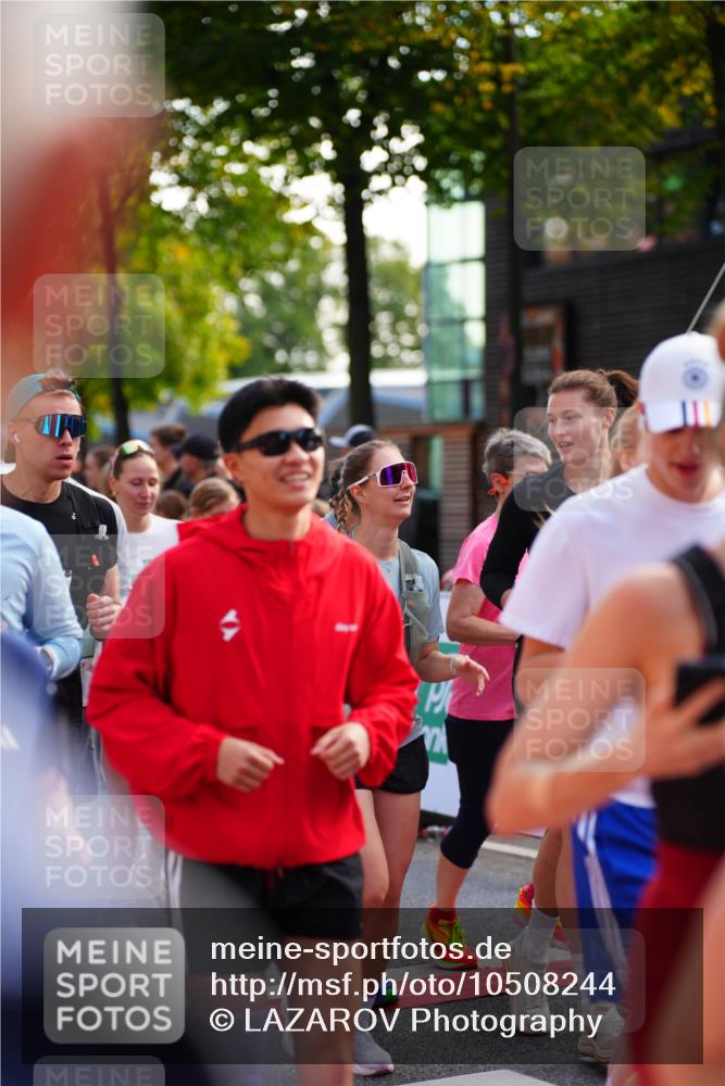 20.09.2026 - PSD Bank Halbmarathon LAZAROV Photography http://msf.ph/oto/10508244 20.09.2026 10:06:23 Laufen  meine-sportfotos.de