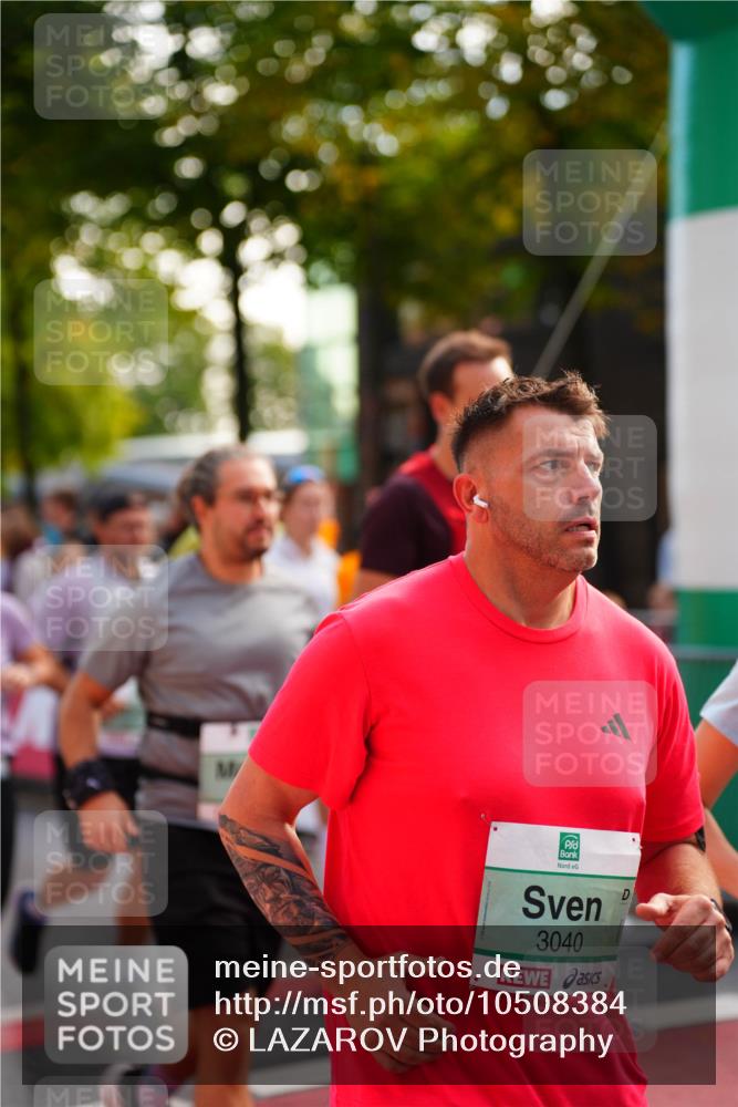 20.09.2026 - PSD Bank Halbmarathon LAZAROV Photography http://msf.ph/oto/10508384 20.09.2026 10:06:41 Laufen 3040 meine-sportfotos.de