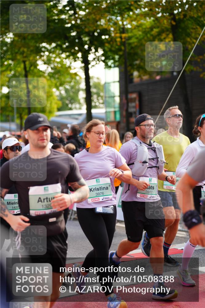 20.09.2026 - PSD Bank Halbmarathon LAZAROV Photography http://msf.ph/oto/10508388 20.09.2026 10:06:41 Laufen 1420, 3976, 5, 3977, 1325 meine-sportfotos.de