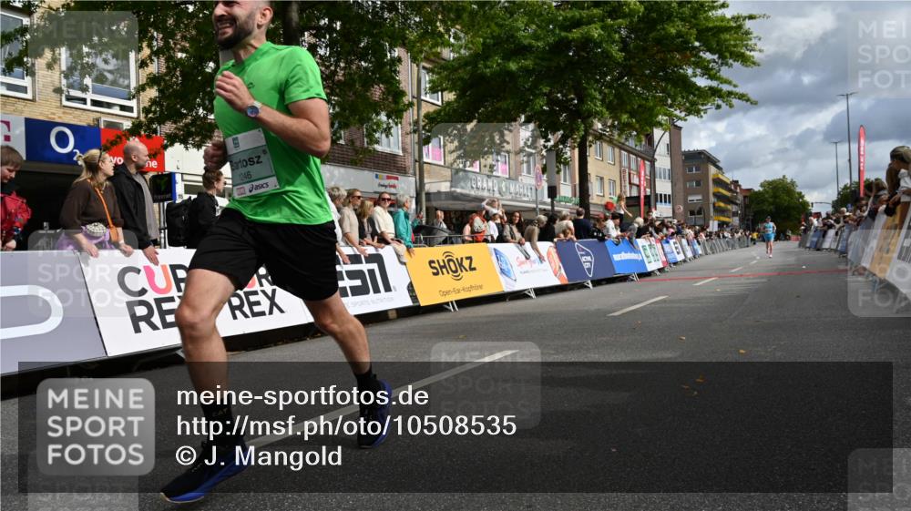 20.09.2026 - PSD Bank Halbmarathon J. Mangold http://msf.ph/oto/10508535 20.09.2026 11:30:21 Ziel 1246, 2369, 2771, 3119 meine-sportfotos.de
