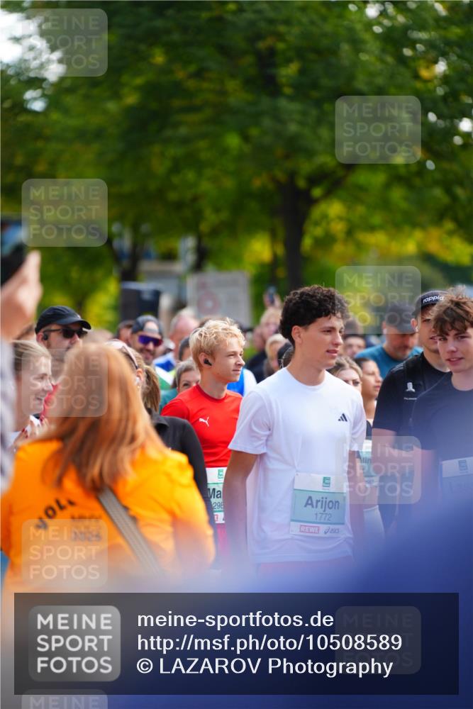 20.09.2026 - PSD Bank Halbmarathon LAZAROV Photography http://msf.ph/oto/10508589 20.09.2026 10:08:25 Laufen 298, 1772 meine-sportfotos.de
