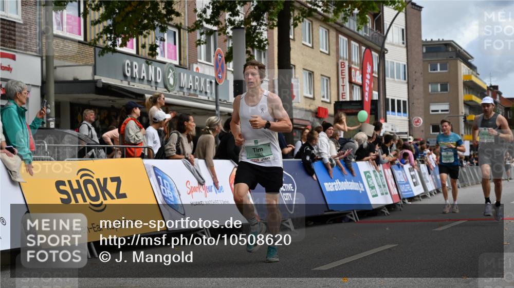 20.09.2026 - PSD Bank Halbmarathon J. Mangold http://msf.ph/oto/10508620 20.09.2026 11:30:40 Ziel 1055, 4505, 4712 meine-sportfotos.de