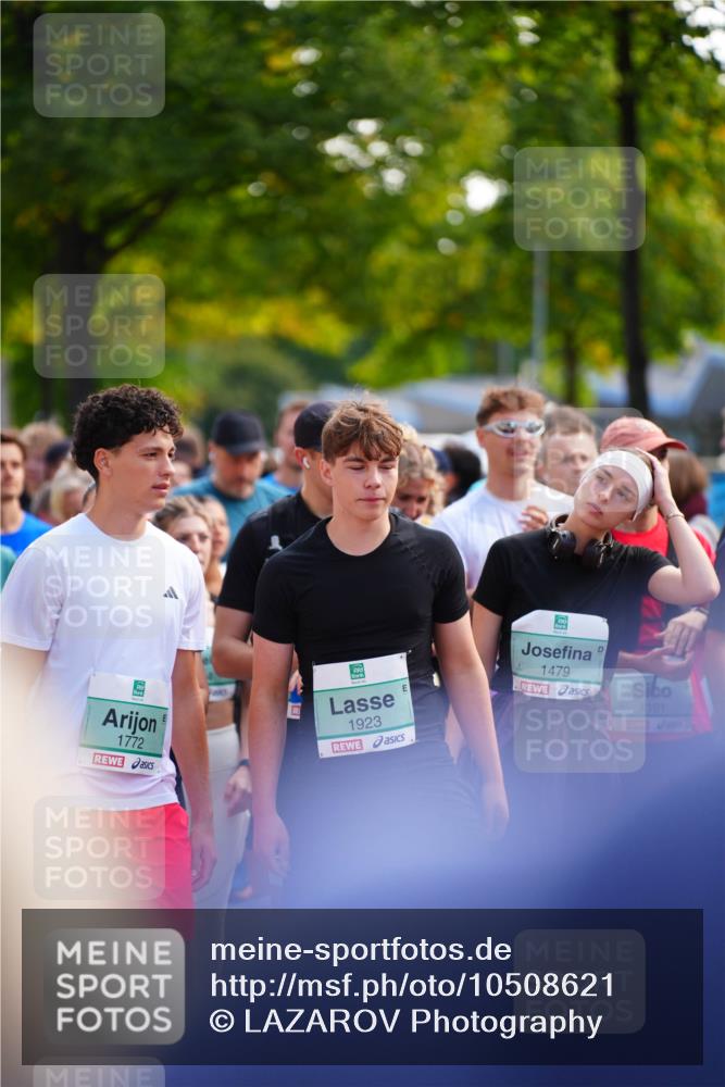 20.09.2026 - PSD Bank Halbmarathon LAZAROV Photography http://msf.ph/oto/10508621 20.09.2026 10:08:37 Laufen 1772, 1923, 1479, 4191 meine-sportfotos.de