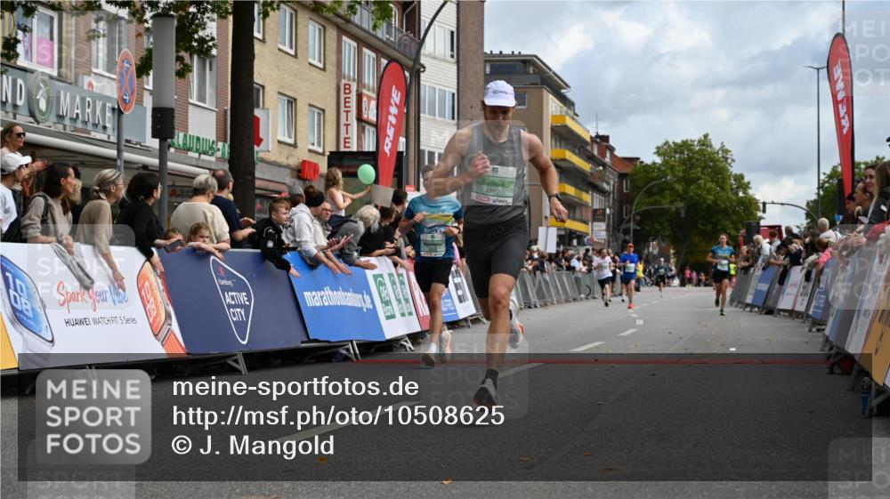 20.09.2026 - PSD Bank Halbmarathon J. Mangold http://msf.ph/oto/10508625 20.09.2026 11:30:41 Ziel 1055, 4505, 4712 meine-sportfotos.de
