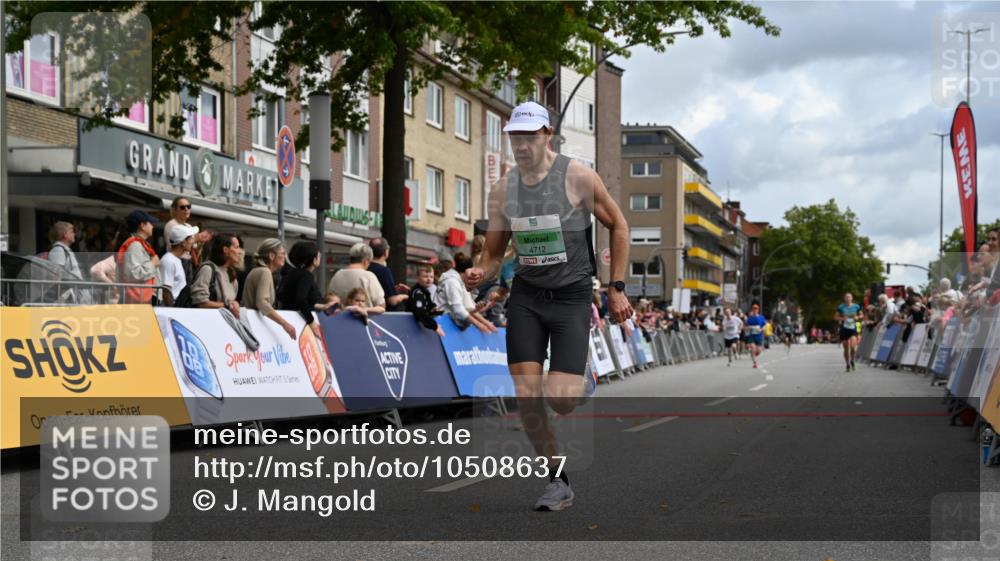20.09.2026 - PSD Bank Halbmarathon J. Mangold http://msf.ph/oto/10508637 20.09.2026 11:30:42 Ziel 1055, 4504, 4505, 4712 meine-sportfotos.de