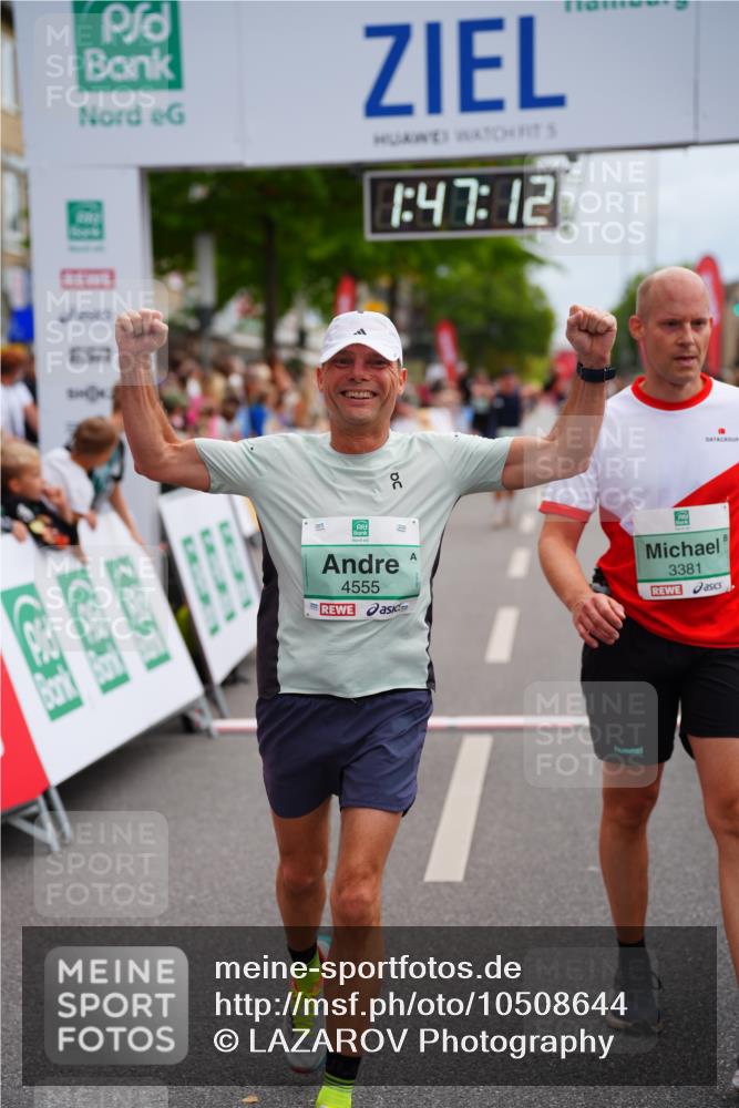 20.09.2026 - PSD Bank Halbmarathon LAZAROV Photography http://msf.ph/oto/10508644 20.09.2026 11:47:12 Ziel 1822, 2902, 3381, 4555, 4730 meine-sportfotos.de