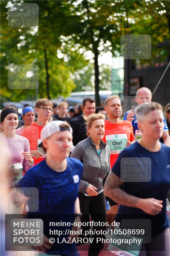 20.09.2026 - PSD Bank Halbmarathon LAZAROV Photography http://msf.ph/oto/10508699 20.09.2026 10:08:52 Laufen 3569, 3595, 1613 meine-sportfotos.de