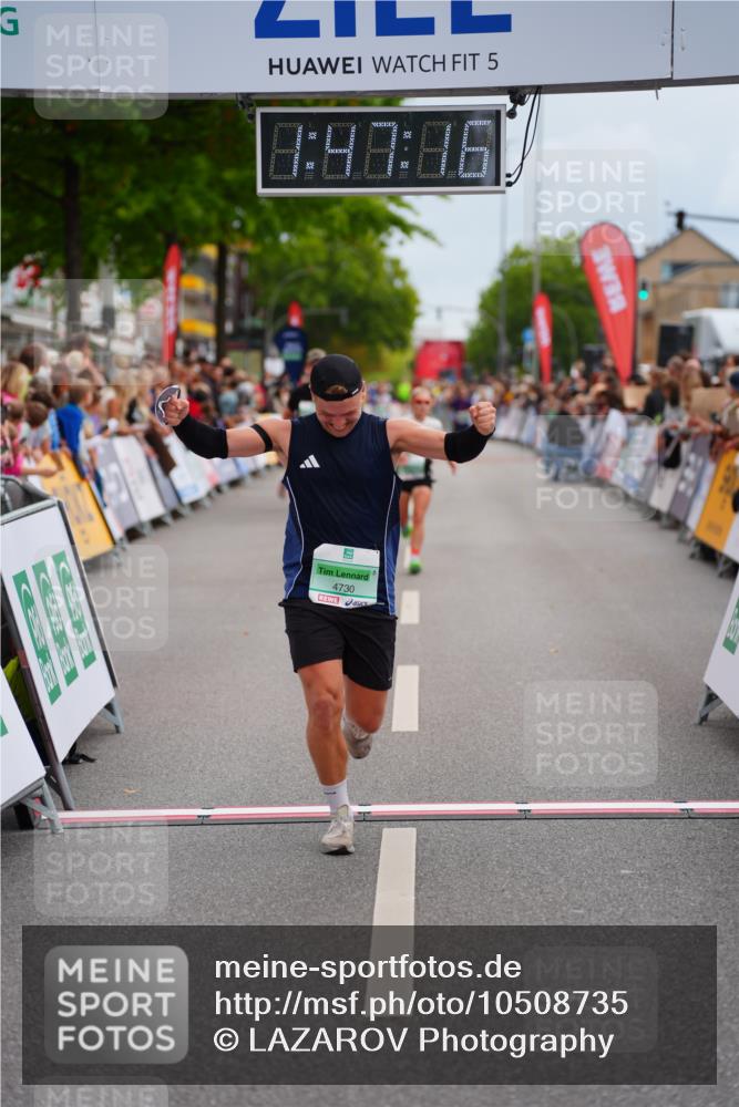 20.09.2026 - PSD Bank Halbmarathon LAZAROV Photography http://msf.ph/oto/10508735 20.09.2026 11:47:15 Ziel 1669, 1822, 2225, 3381, 4555, 4730 meine-sportfotos.de