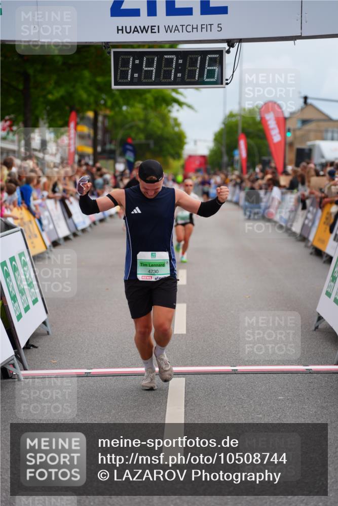20.09.2026 - PSD Bank Halbmarathon LAZAROV Photography http://msf.ph/oto/10508744 20.09.2026 11:47:15 Ziel 1669, 1822, 2225, 3381, 4555, 4730 meine-sportfotos.de