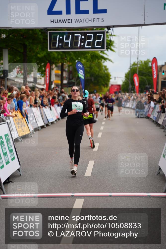 20.09.2026 - PSD Bank Halbmarathon LAZAROV Photography http://msf.ph/oto/10508833 20.09.2026 11:47:21 Ziel 1669, 2225, 3639, 4730 meine-sportfotos.de